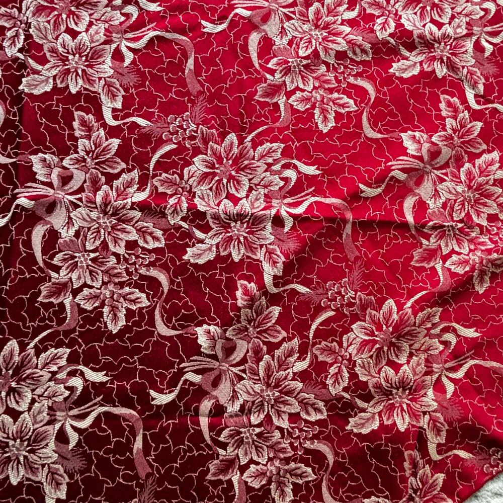 Vintage Christmas round tablecloth red & cream brocade reversible traditional
